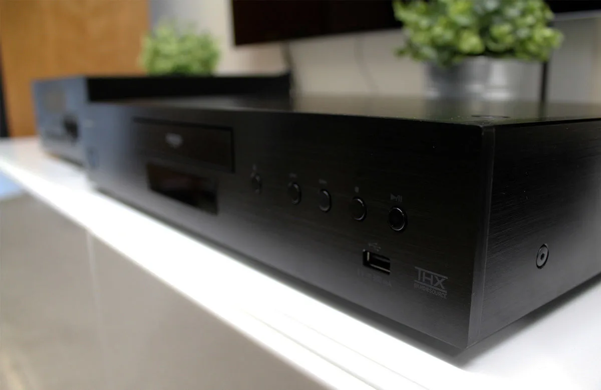 Panasonic DP-UB9000 EG1 Lecteurs Blu-ray / UHD 4K