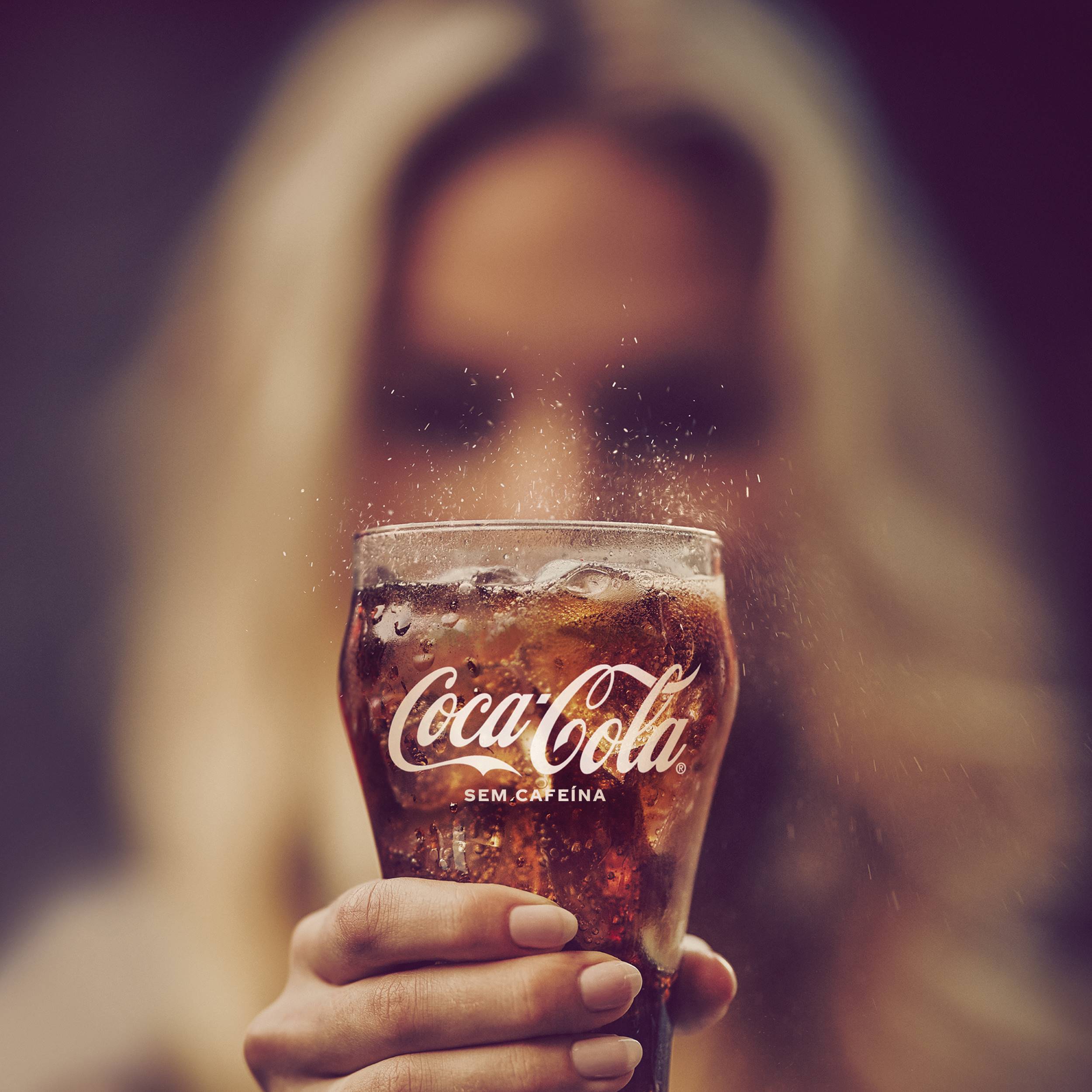 REFRIGERANTE COM GÁS COCA-COLA SEM CAFEÍNA 1L