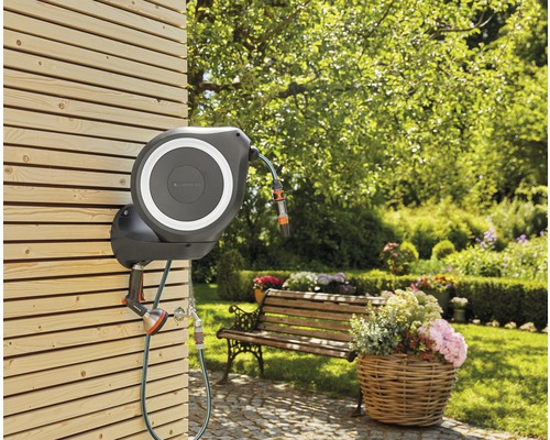 GARDENA RollUp M wandslangbox inclusief 20 m slang, 180° draaibaar en RollControl-technologie