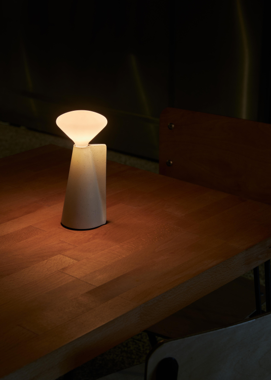 Tala LED Mantle tafellamp oplaadbaar Stone White