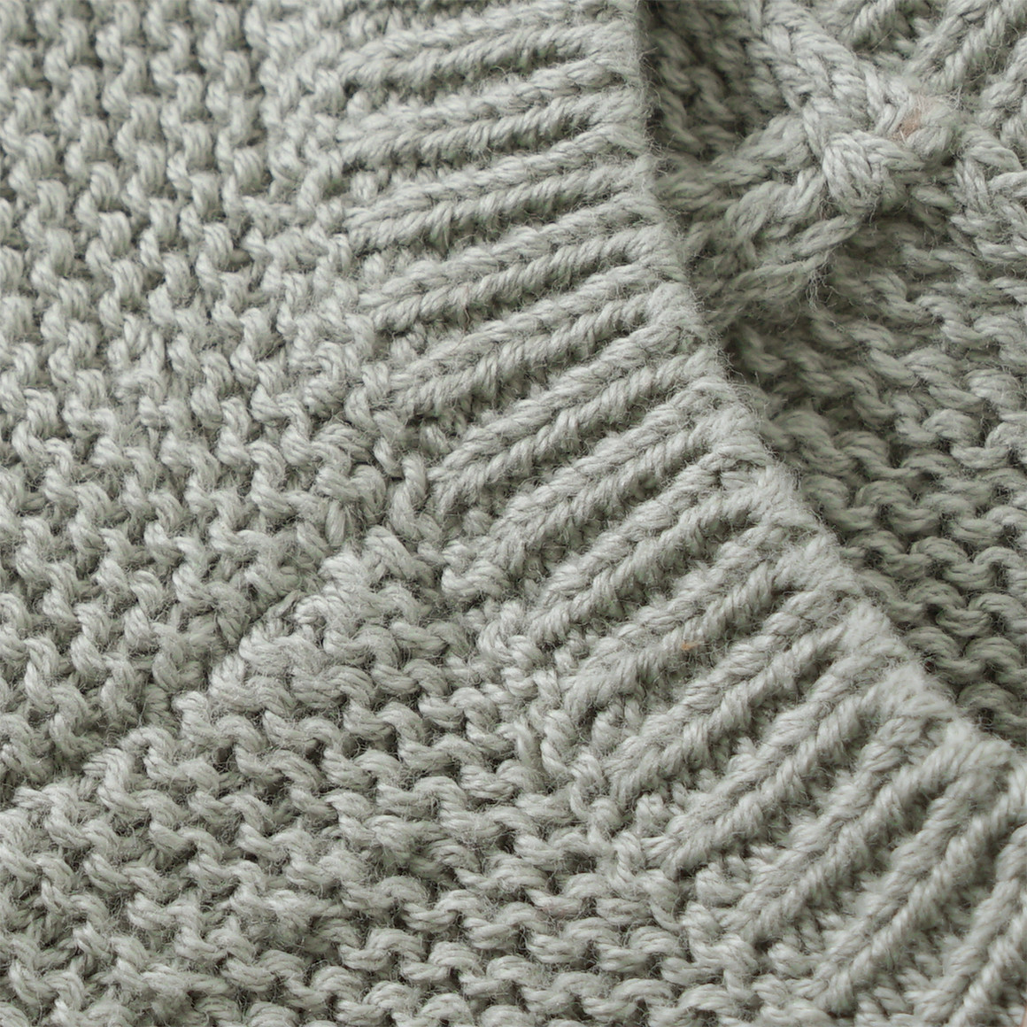 Topomini Pure Collection Newborn Strickjacke mit Knopfleiste schilfgrün