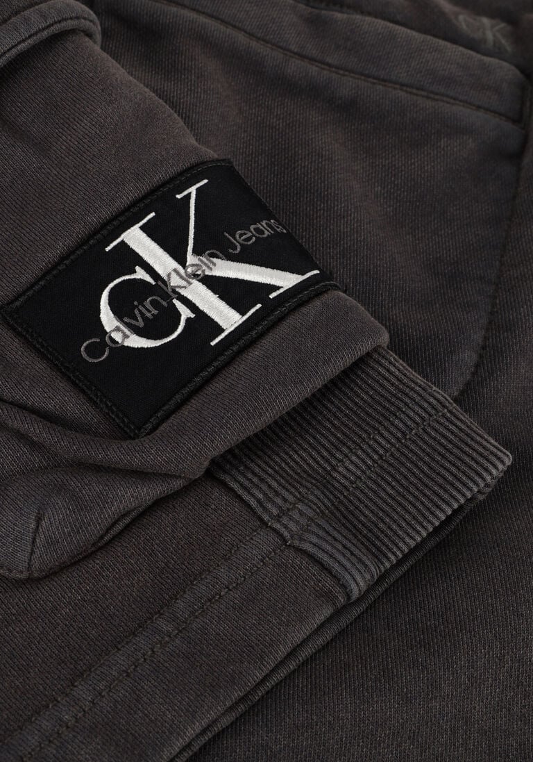 CALVIN KLEIN donkergrijze calvin klein korte broek washed badge shorts