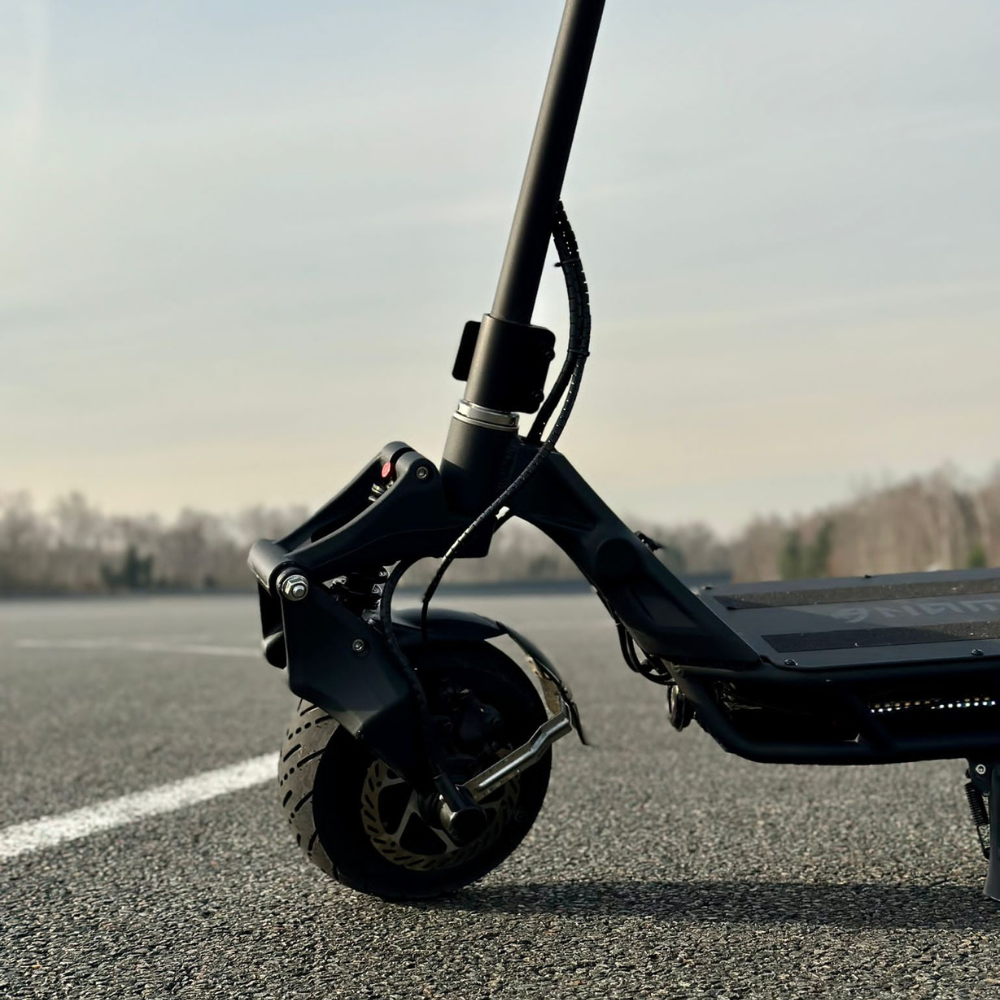 Trottinette électrique Nami Blast (60V 28AH) - Nami Blast Max (60V 40AH)