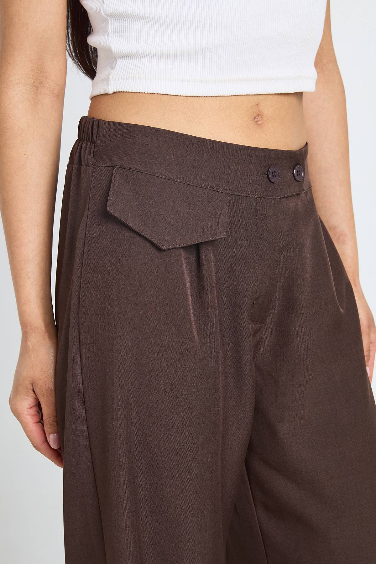 boohoo Pantalon Large Taille Haute Avec Détail De Poches Tissées