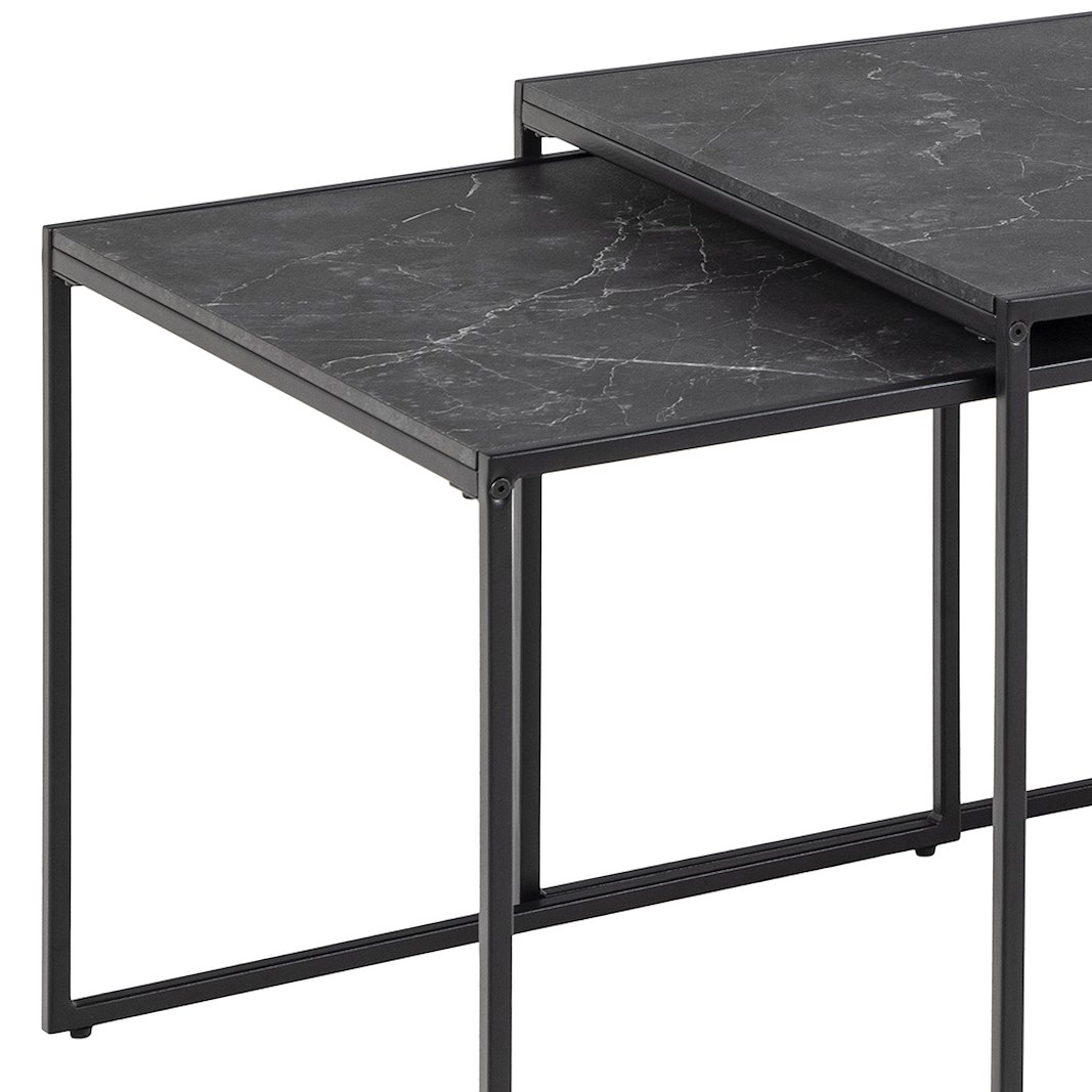 Infinity sofabordsett Sort melaminplate med matt sort lakkert stålunderstell. Sett av 3.