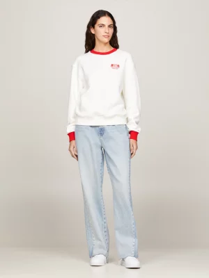 Calça jeans reta de cintura alta e modelagem relaxada