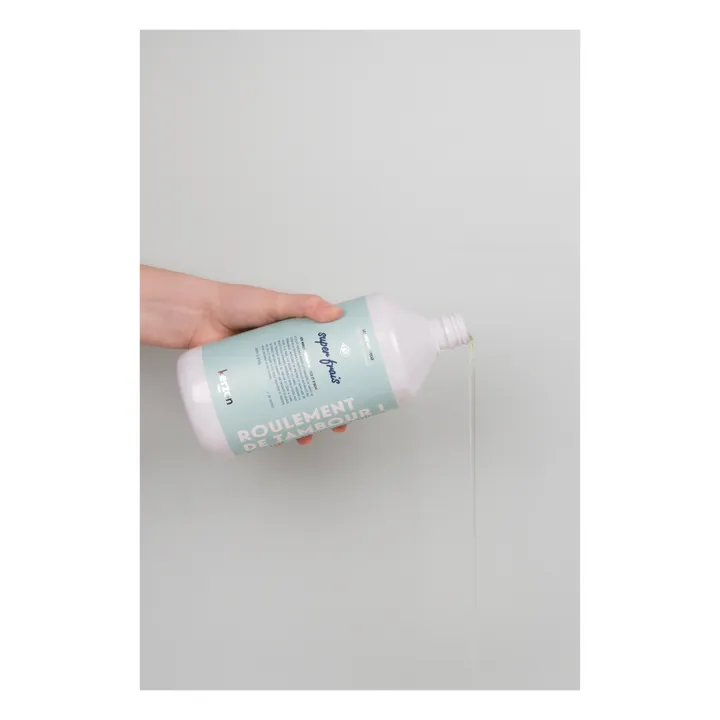 Kerzon Lessive parfumée Super Frais - 1000 ml