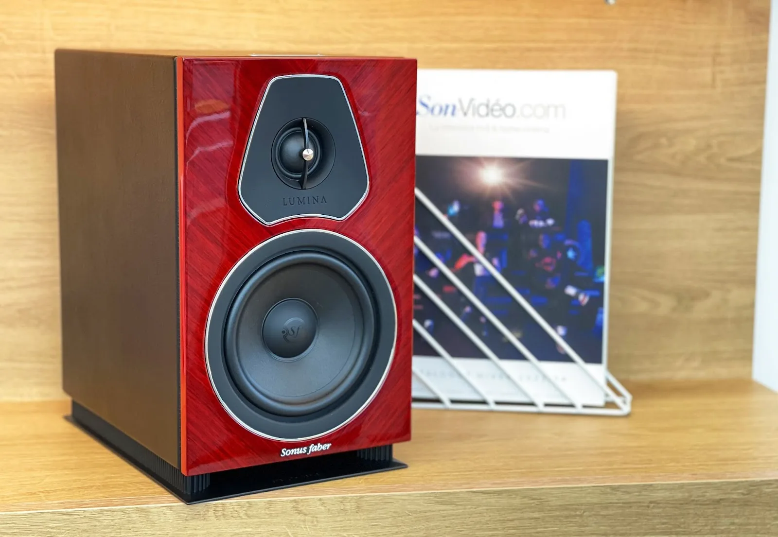 Sonus Faber Lumina II Amator Rouge brillant (la paire) Enceintes bibliothèque