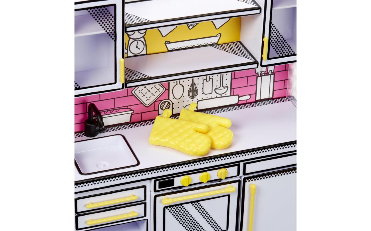 MGA's Miniverse Mini Kitchen