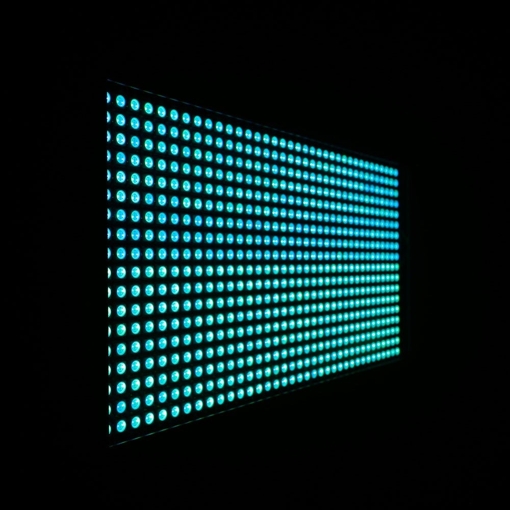 Cameo THUNDER WASH 600 RGB strobe / blinder / wash