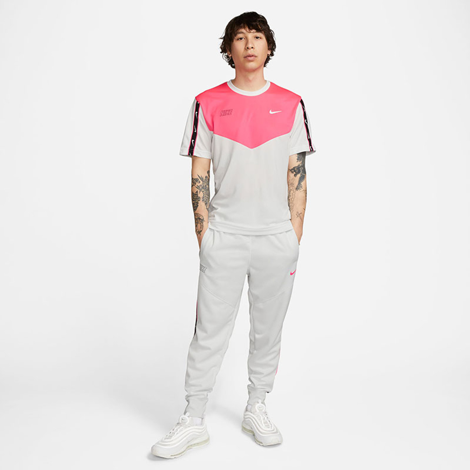 Nike Sportswear Repeat Trainingsset