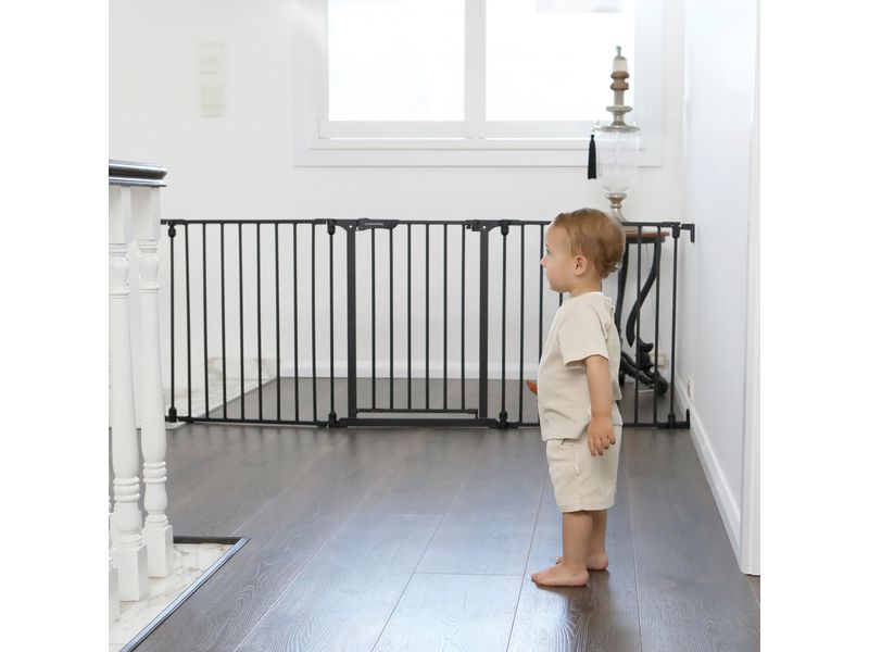 DREAMBABY Türschutzgitter Discovery 3 74.5 cm - 195 cm 3-Paneele Adapta Schutzgitter