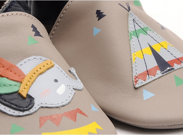 Robeez chaussons bebe elefant camp gris