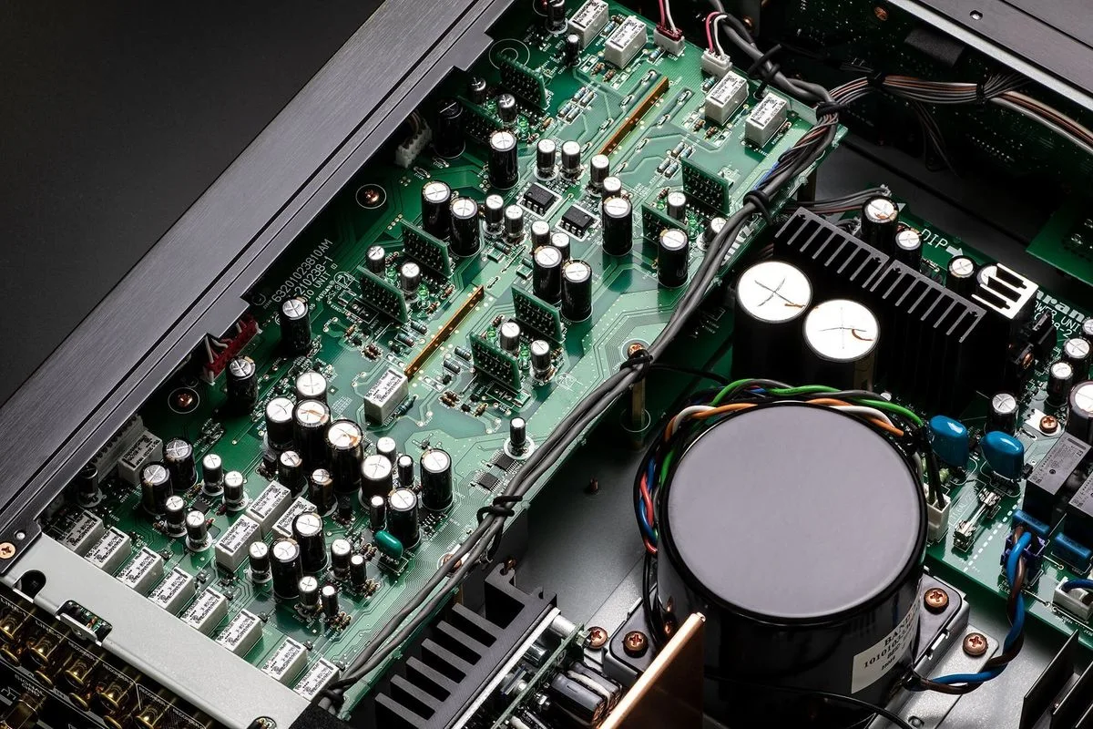 Marantz PM-12SE Noir Amplis hi-fi stéréo