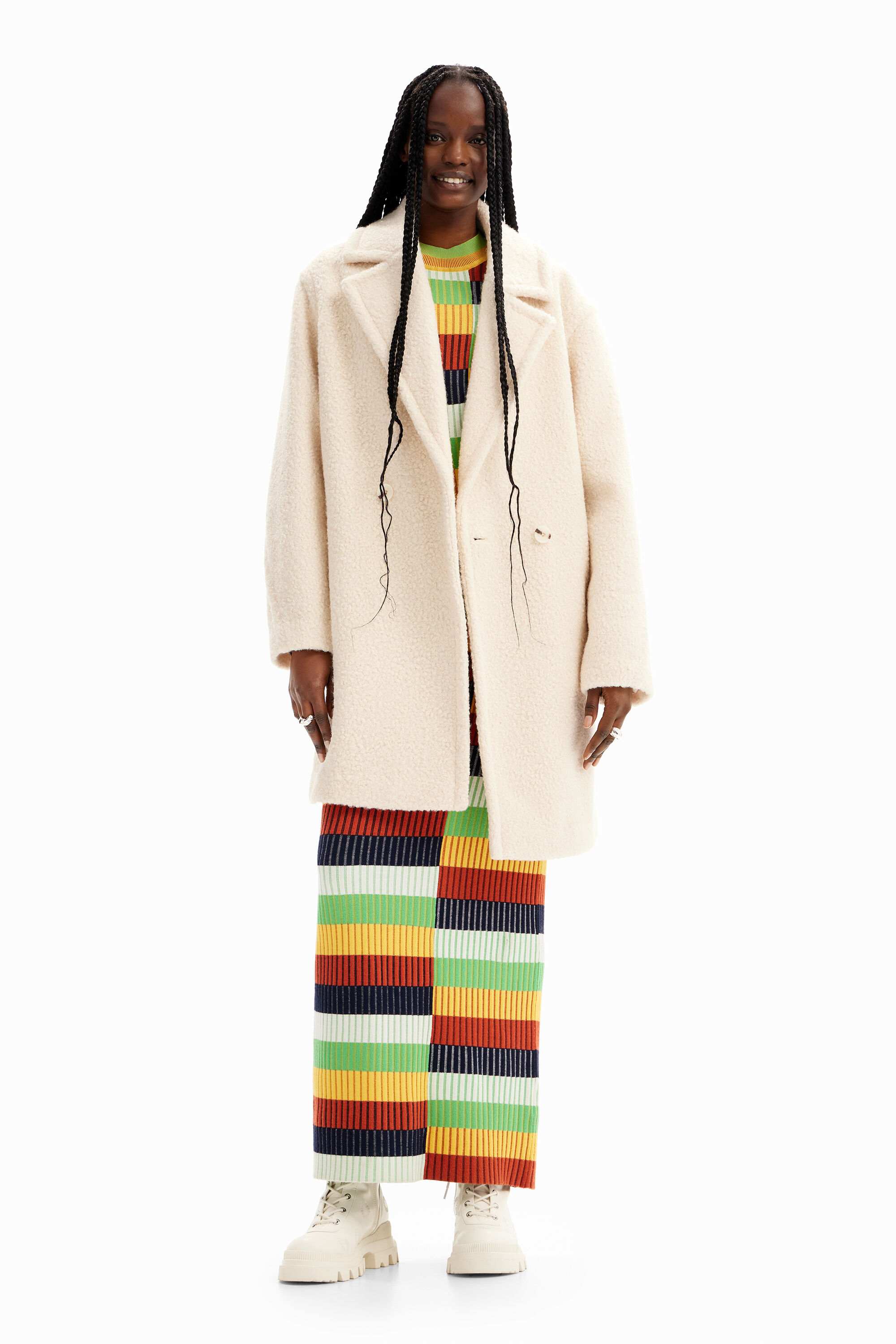 Manteau croisé bouclé