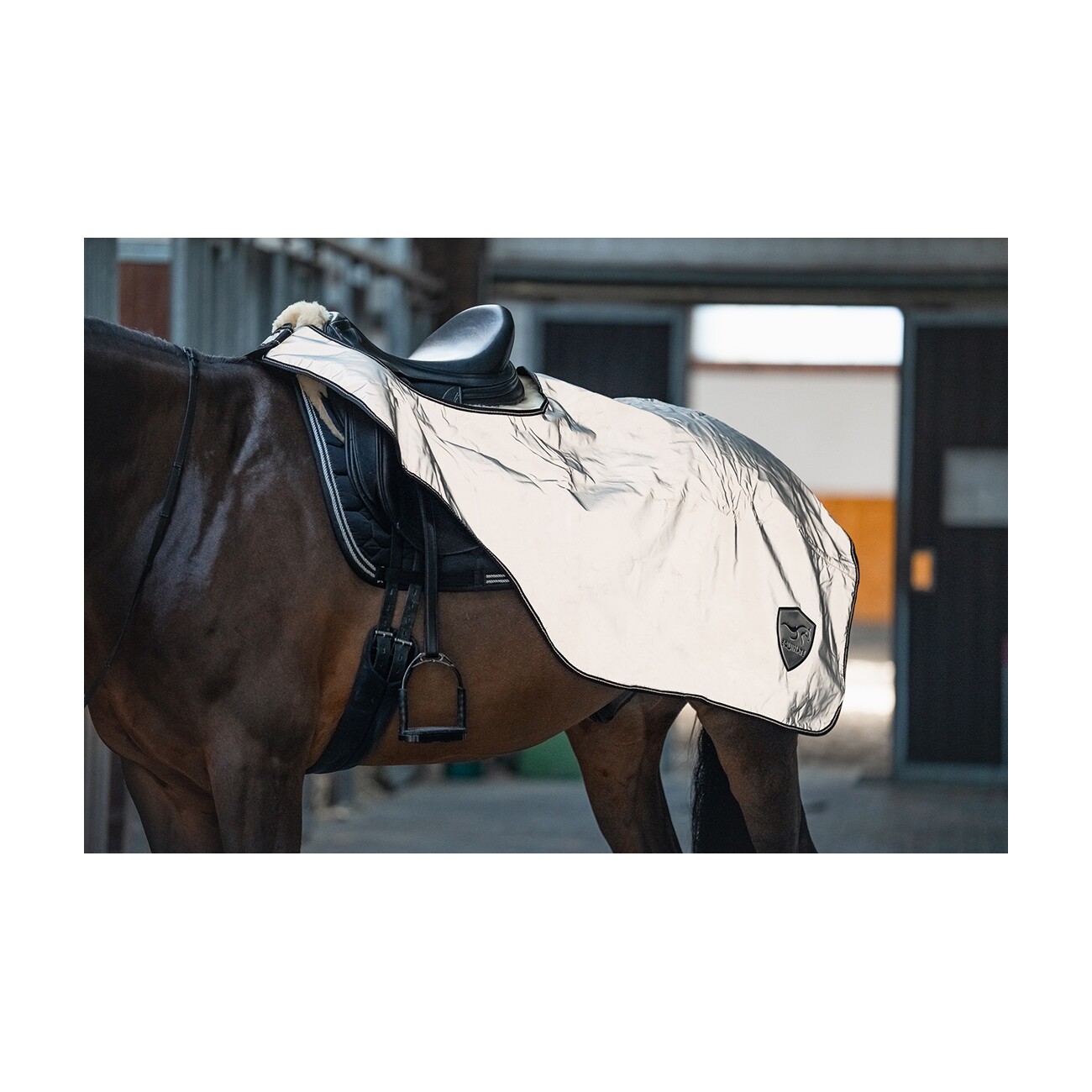Equinate reflektierende Ausreitdecke Xtreme-Visible wasserdicht mit Fleeceinnenfutter 1,45 m