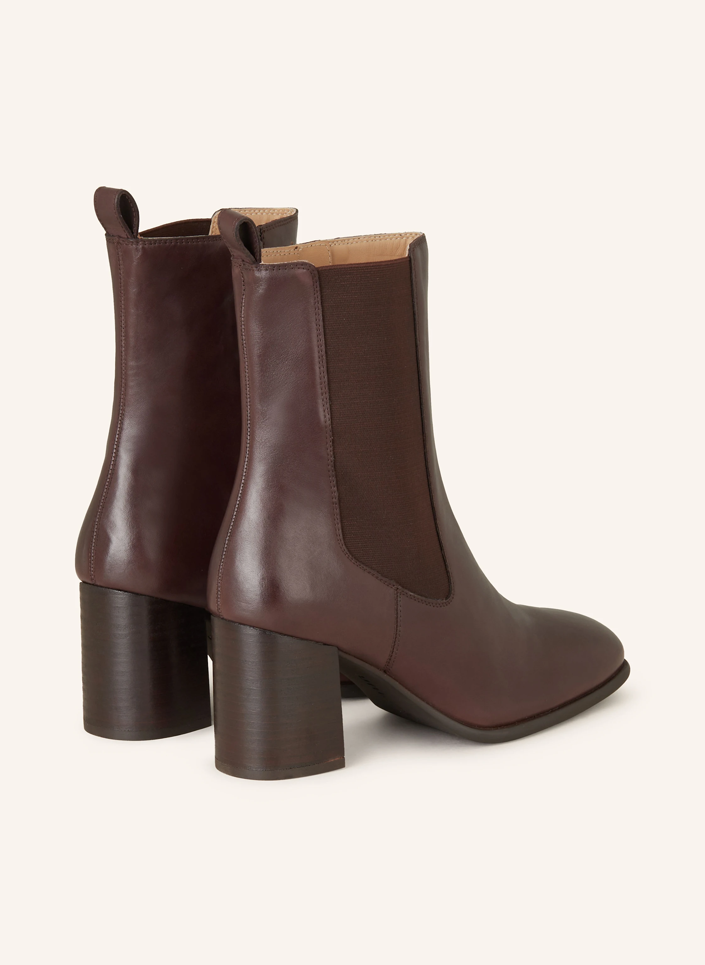 UNISA Chelsea-Boots NECK