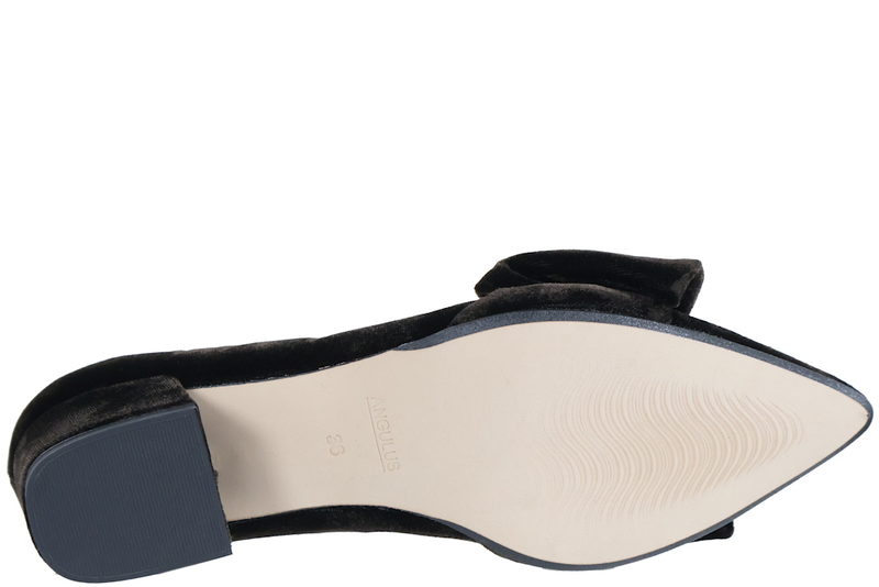 ANGULUS PUMPS I MØRKEBRUNT VELOUR