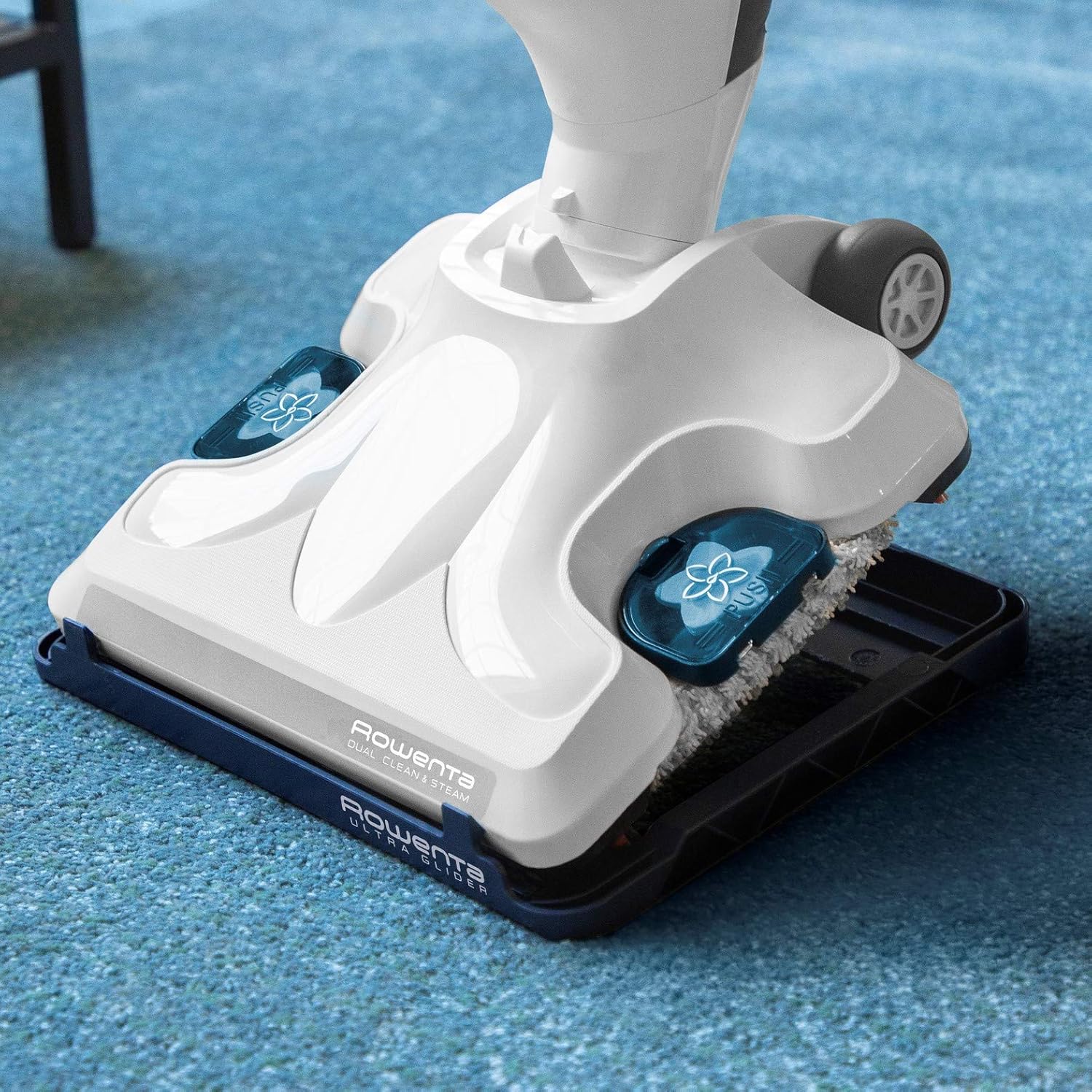 Rowenta Bodendampfreiniger Clean & Steam Revolution, 2 in 1 Reingung Saugen und Dampfen, Diffusor für ätherische Öle, alle Bodenarten, Anti-Kalk-Kartusche, Weiß-Blau, RY7757