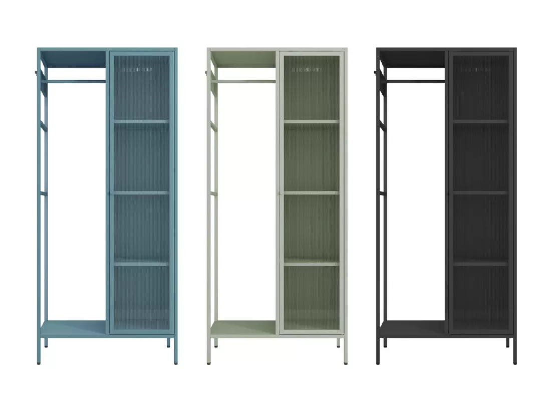 Dressing en métal bleu. industriel. penderie. 4 espaces de rangement. casiers