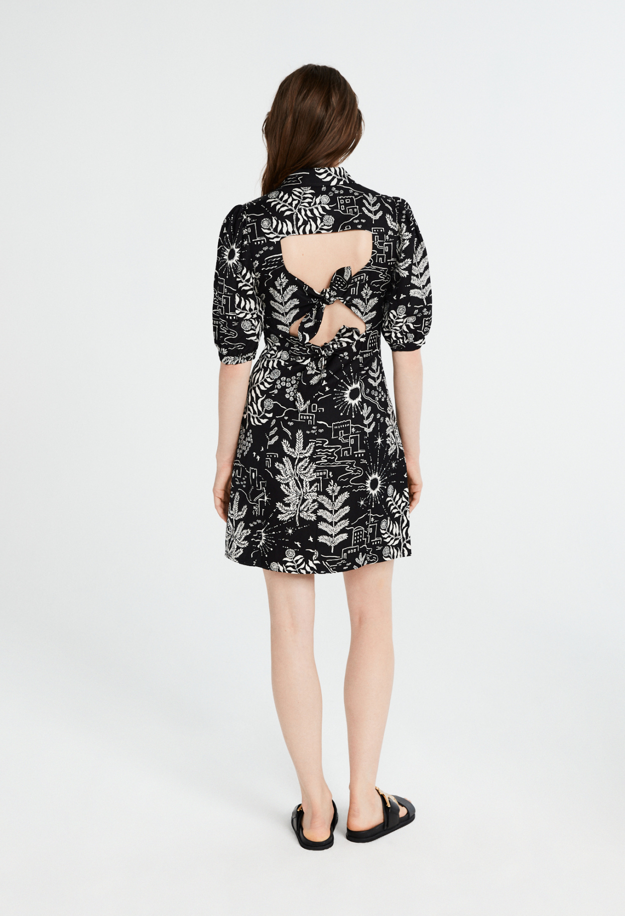 Robe &agrave; motifs