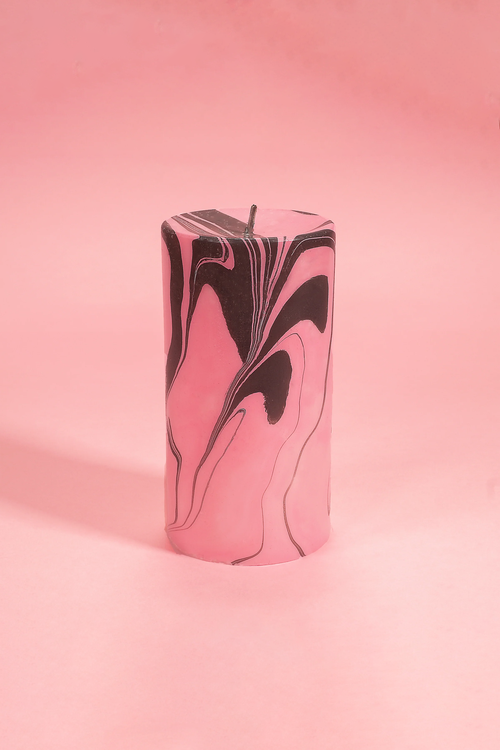 FLAMINGO CANDLES Bougie PINK PETROL MARBLE PILLAR CANDLE Marron