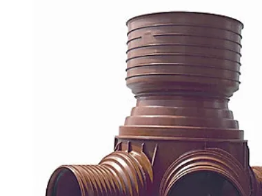 Uponor 200 x 425 mm TP3-brønd, glat/letvægt, venstre tilløb