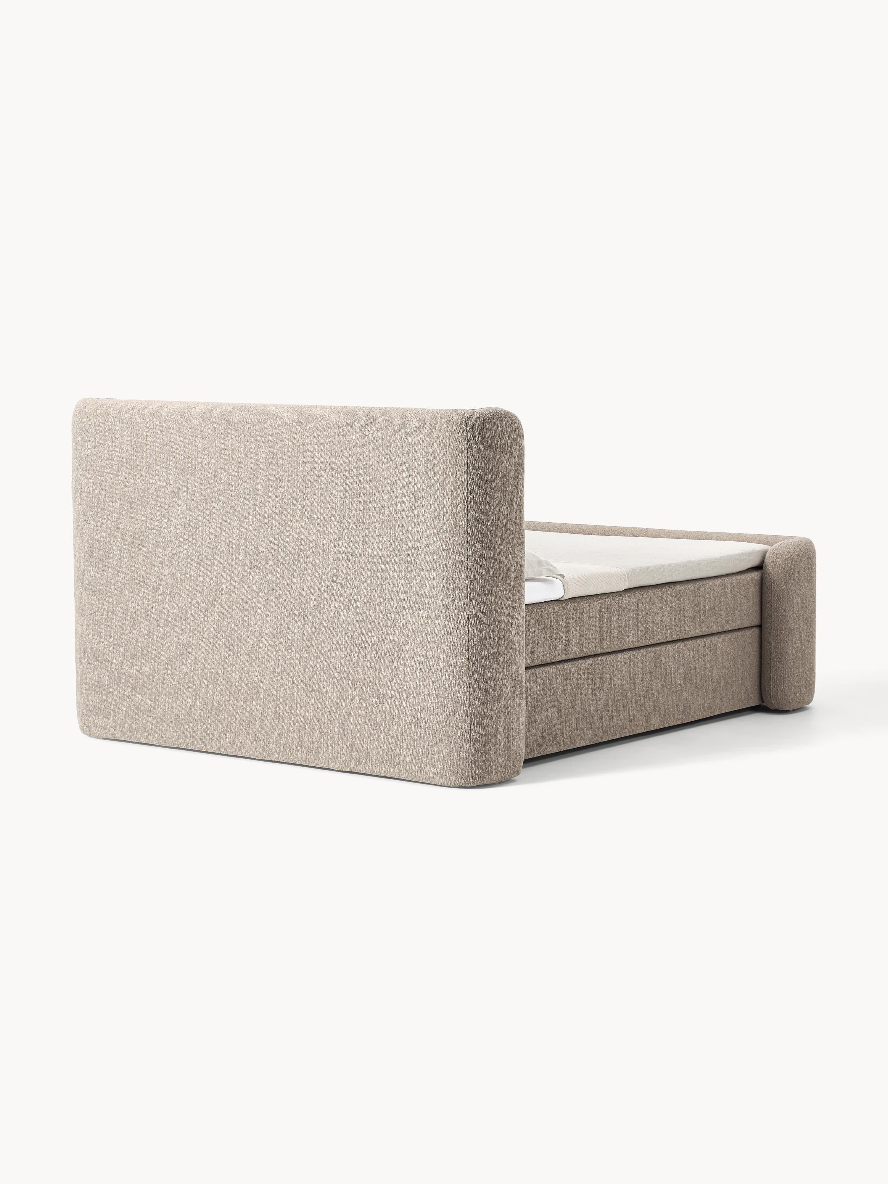 Bouclé boxspring bed Perla