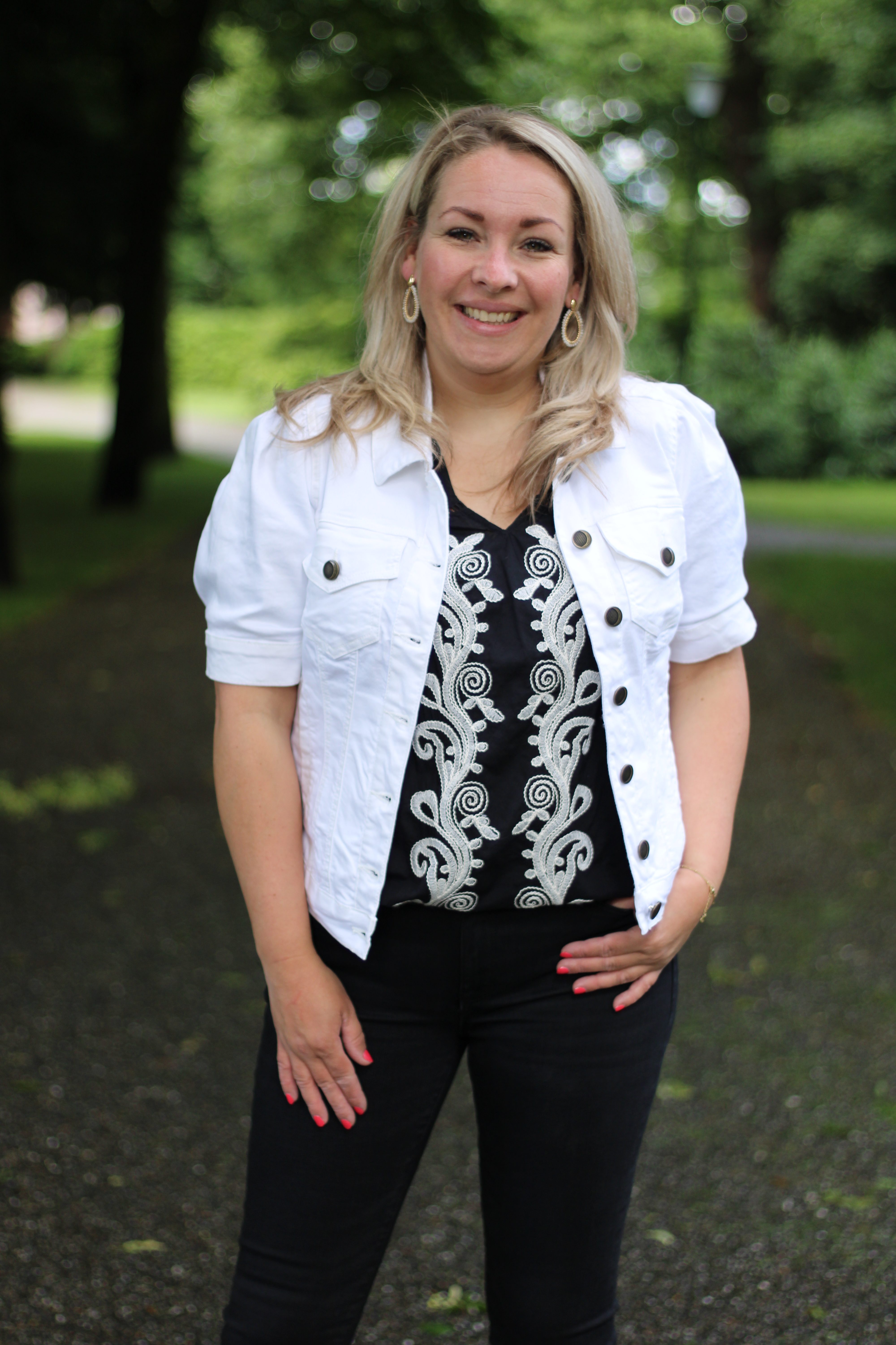 Culture - Emmy Short Sleeve Blouse - Black