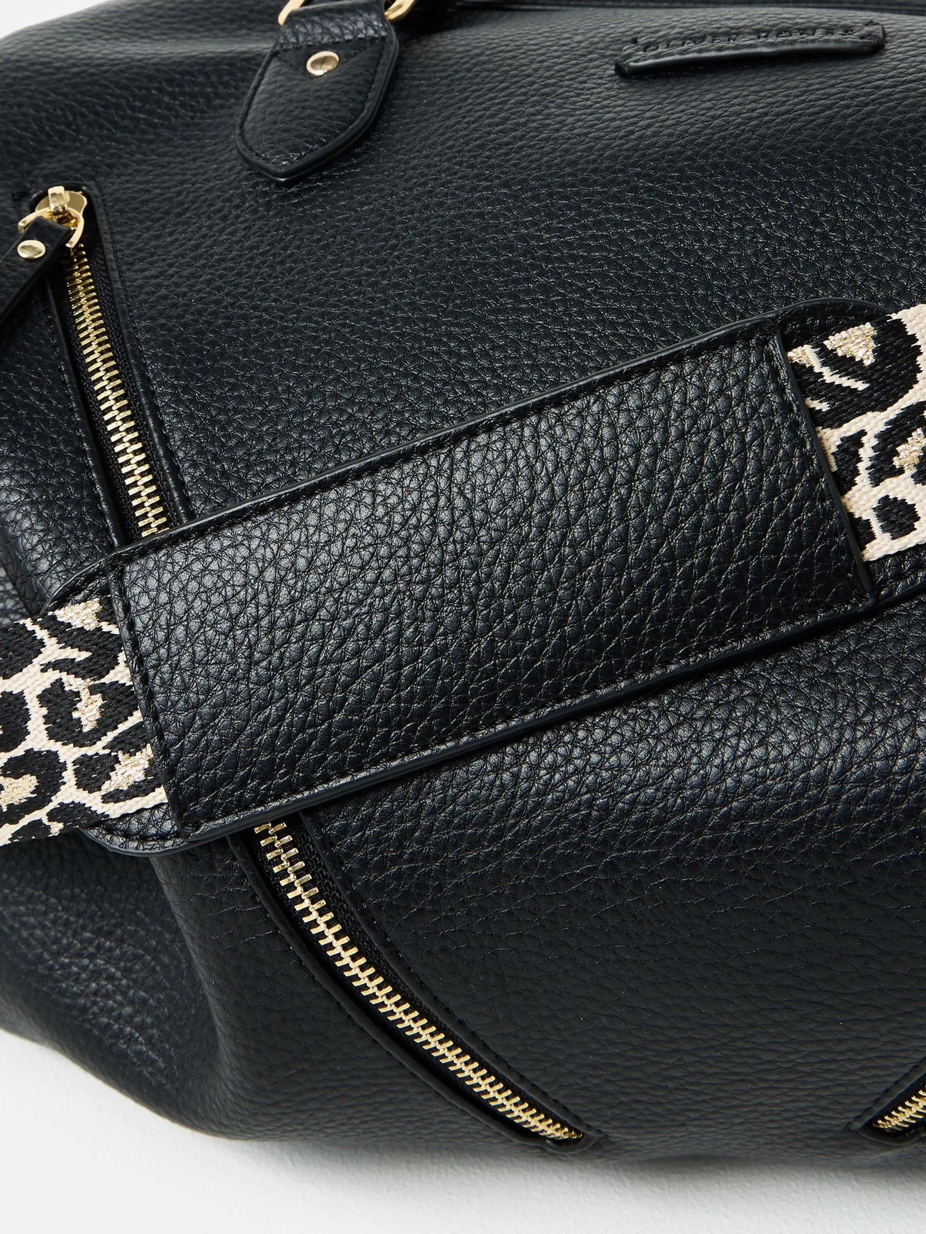 Oliver Bonas Weekend Bag
