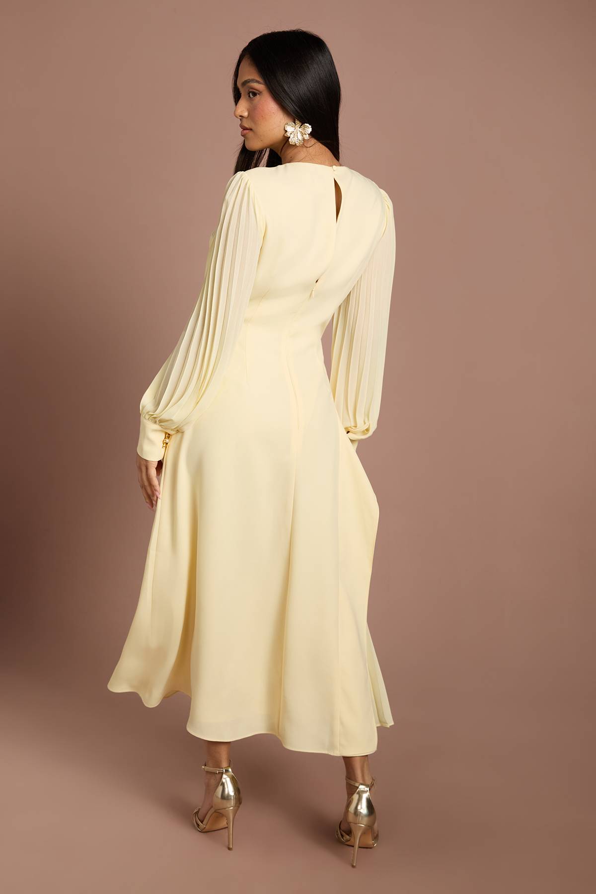 Coast Robe Mi-longue Plissée En Crêpe À Manches Longues Petite