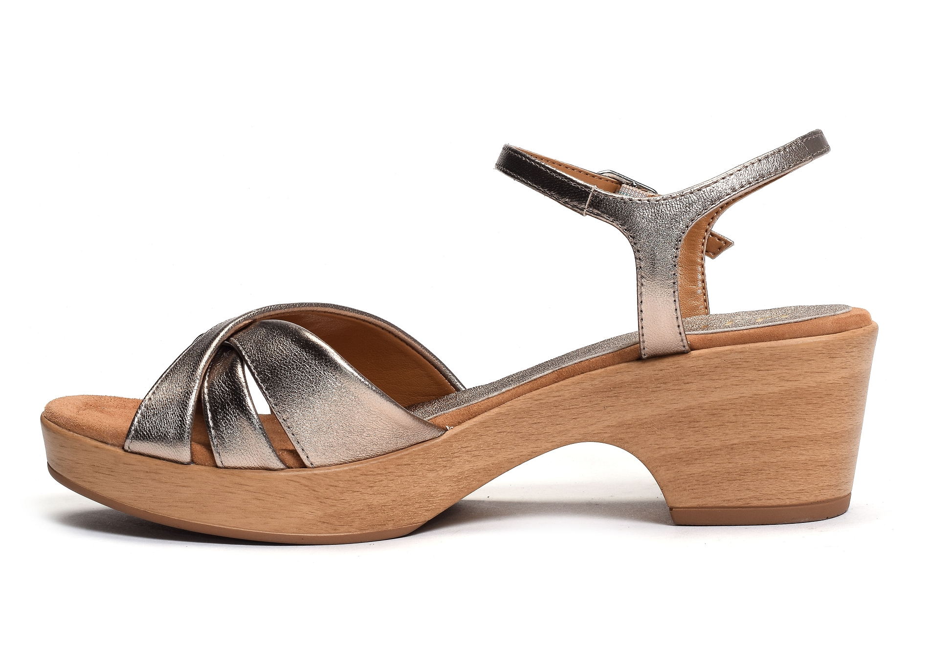 Inqui bronze