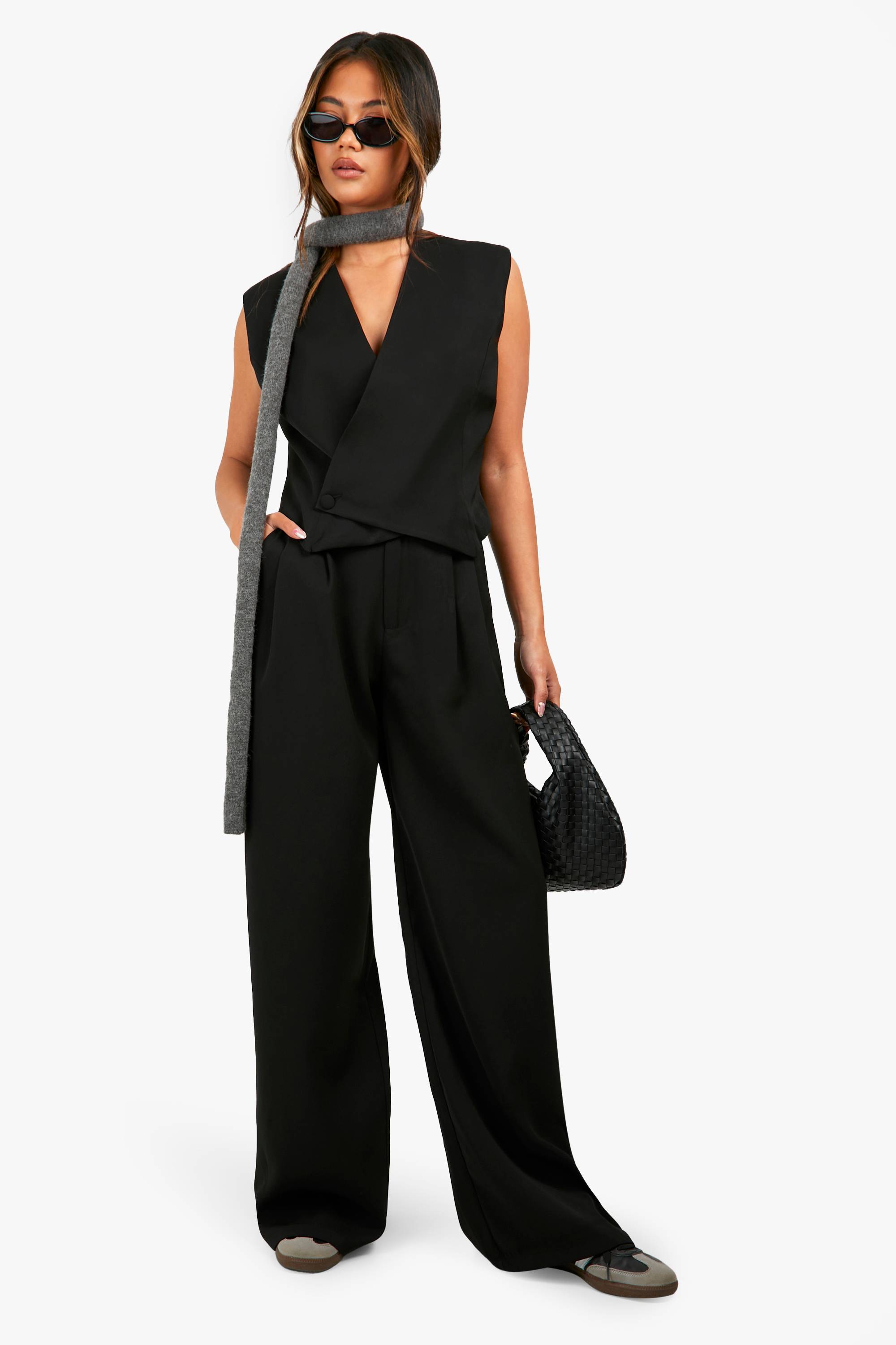 boohoo Gilet asymétrique à boutons sur le devant