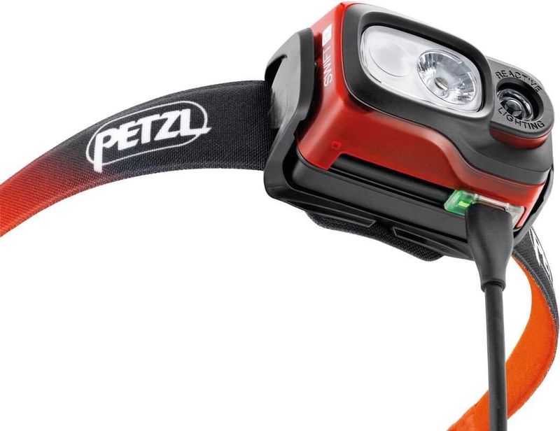 Petzl Swift RL 1100 lumen krachtige hoofdlamp met accu oranje