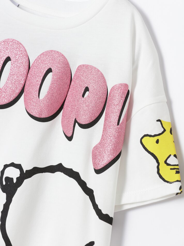 Camiseta Snoopy Peanuts™ com estampa maxi - Off White