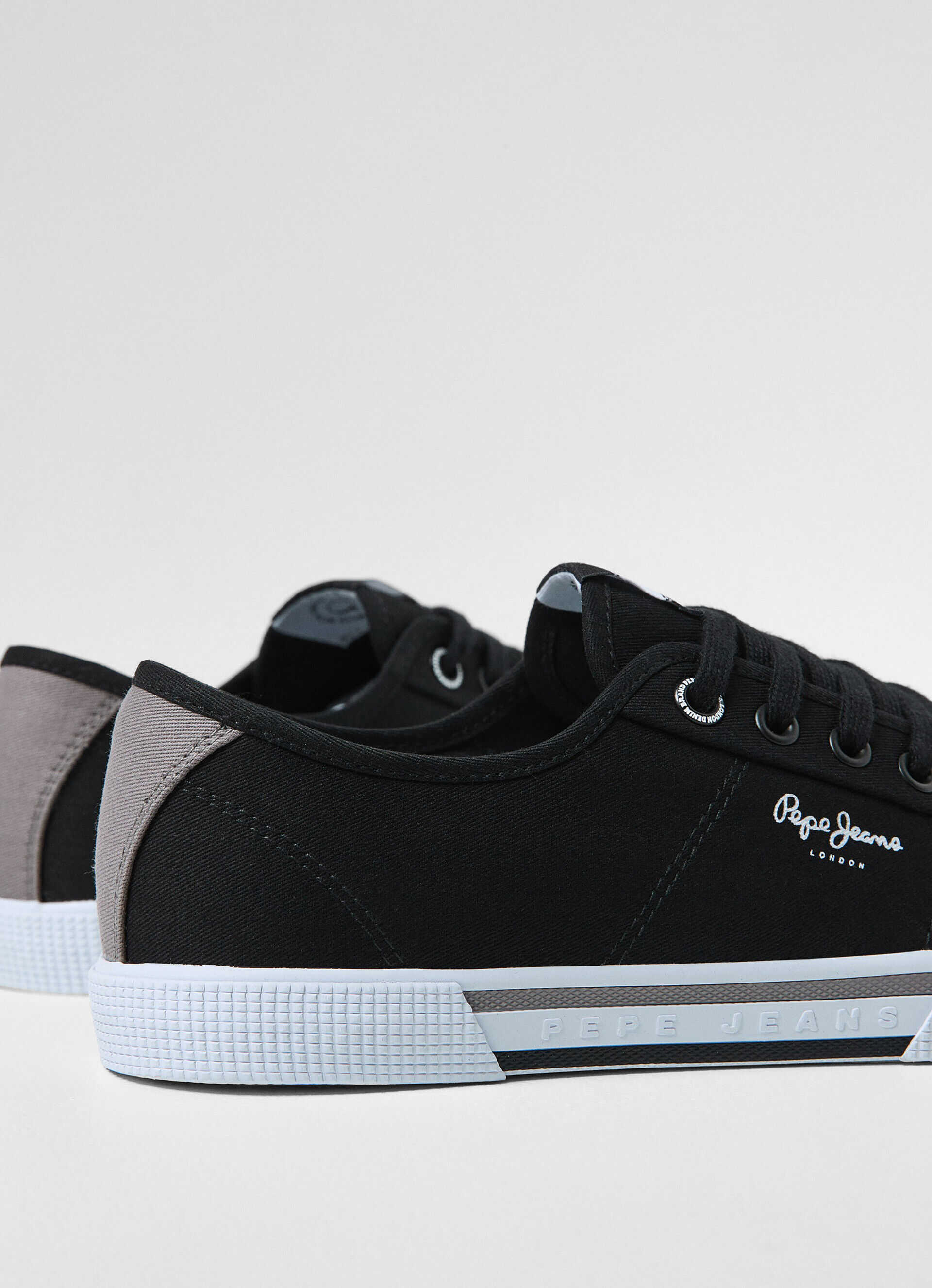 Tênis Brady Basic - preto