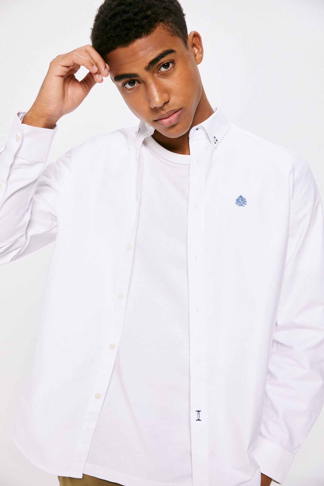 Camisa oxford colorida - branca