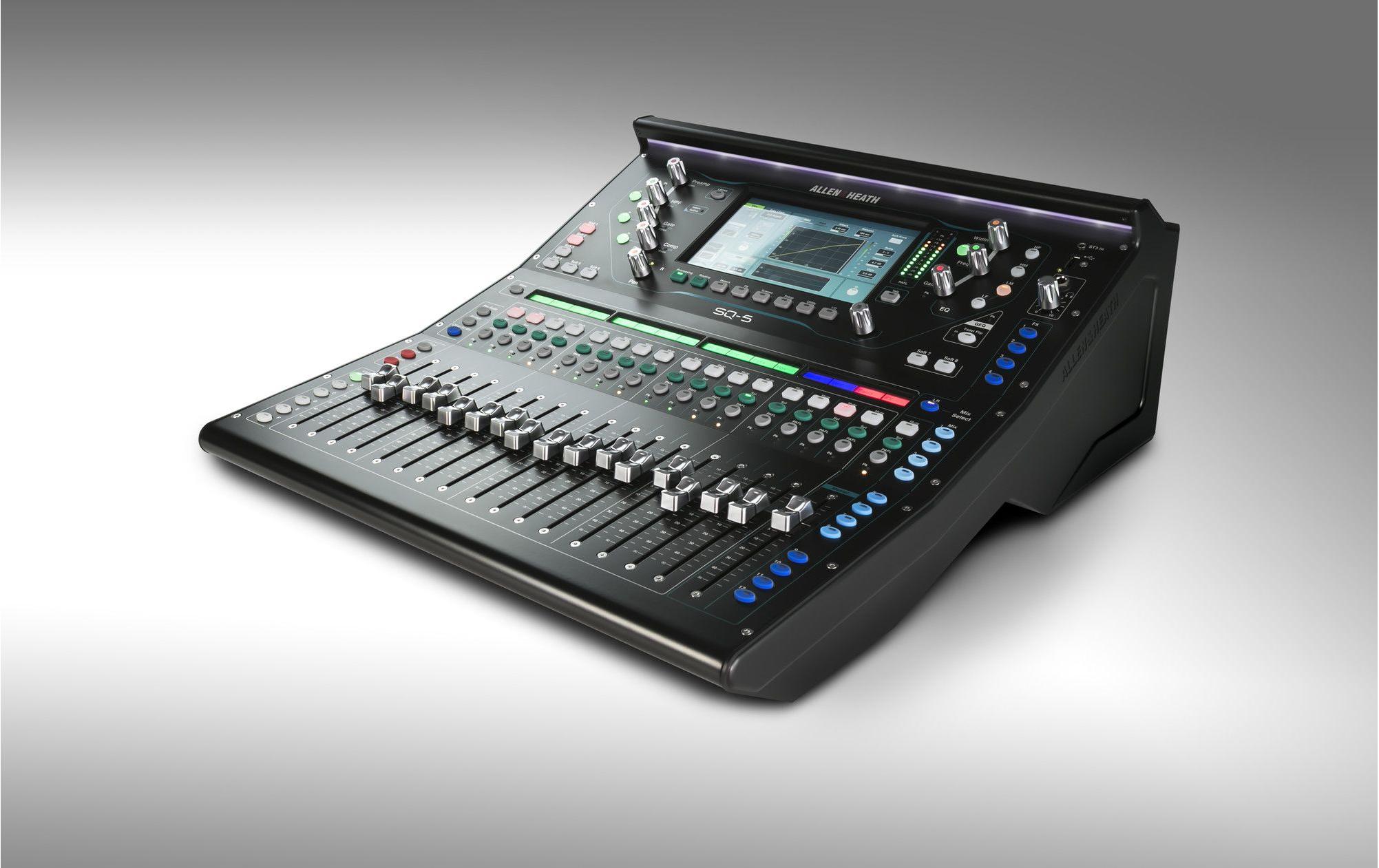 Mischpult SQ-5<br>Digitaler Mixer mit 48 Kanälen und 36 Bussen
