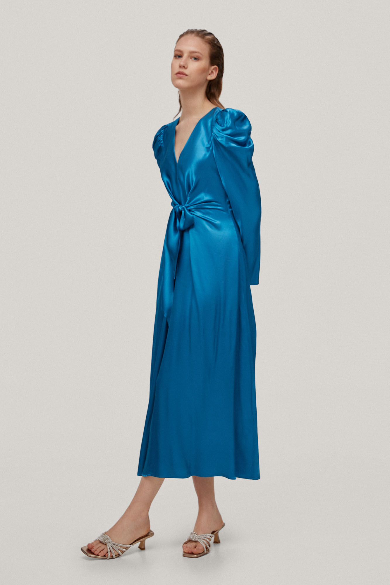 Vestido com nó de cetim - Turquesa