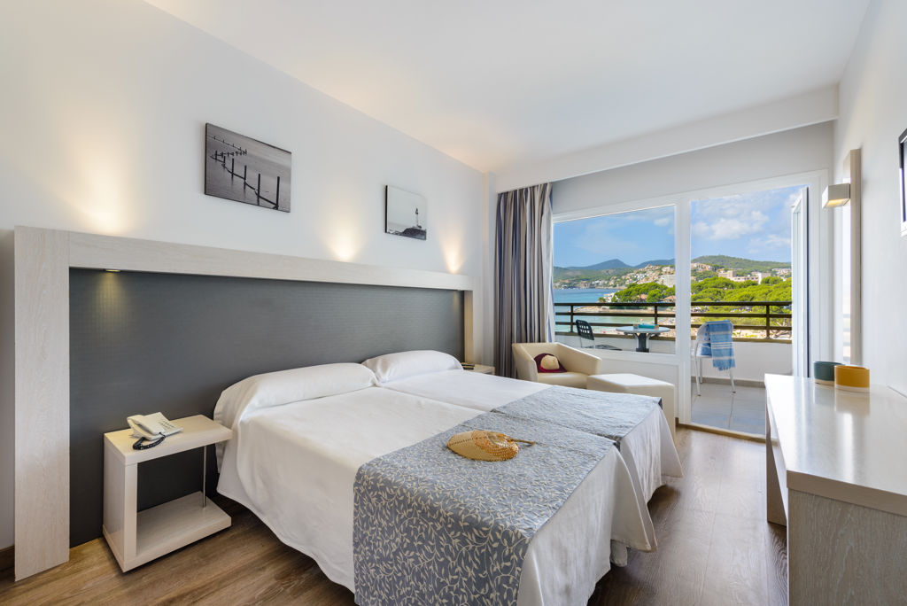 Vibra Beverly Playa Logies en ontbijt - Hotel