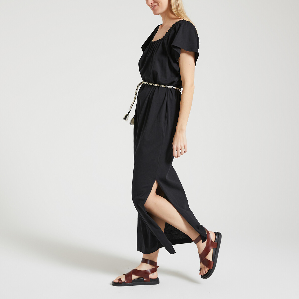 DES PETITS HAUTS<br>Vestido longo com cinto de laço ZAMIZA