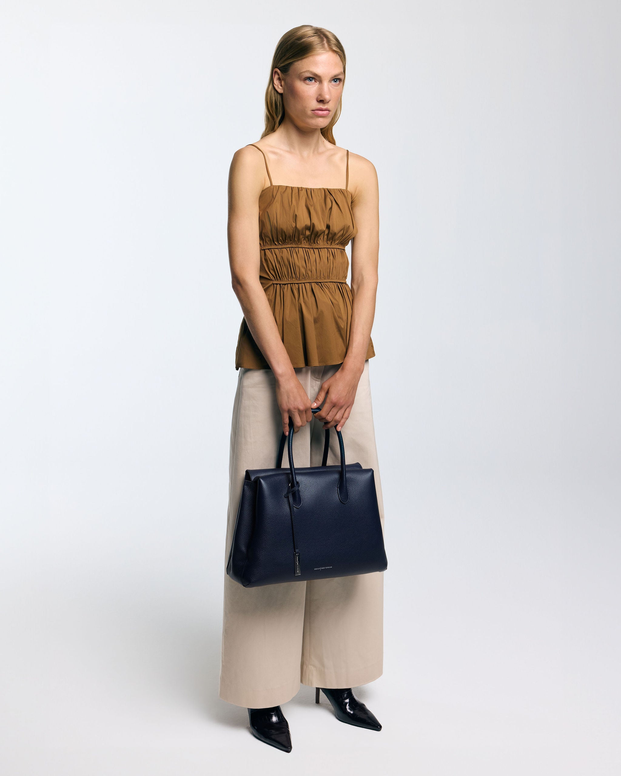 BETTE | NAVY
