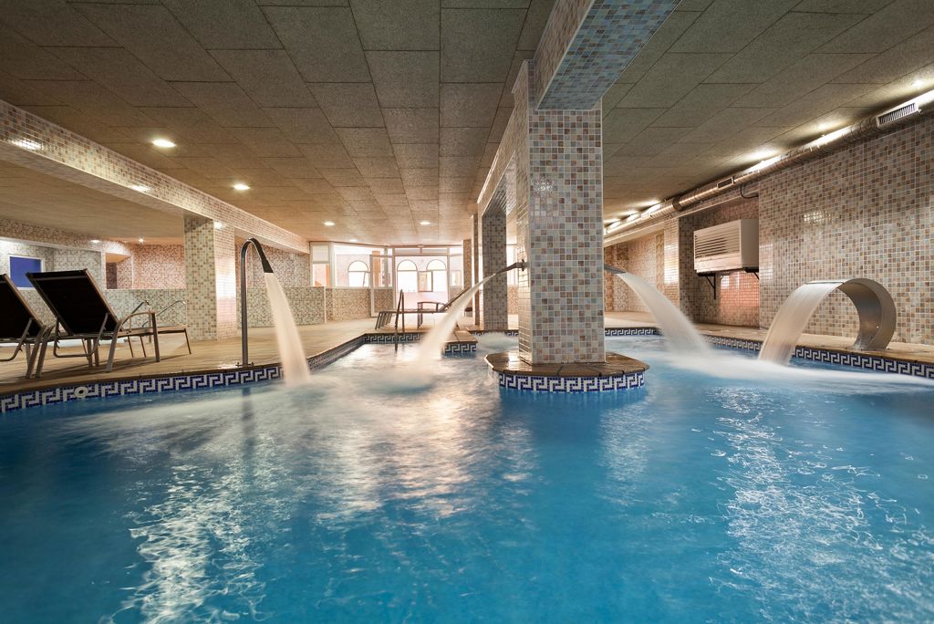Best Alcazar Logies en ontbijt - Hotel