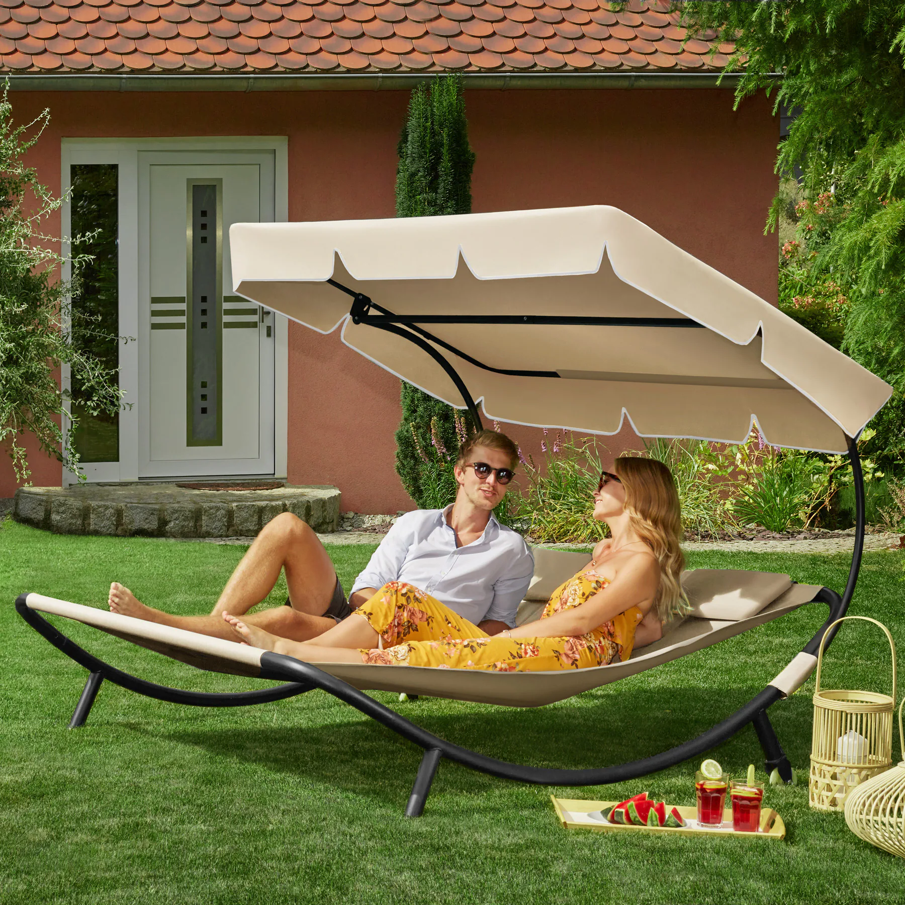 tectake® Gartenliege, für 2 Personen, 2 Transportrollen, 2 Kopfpolster, 215 x 183 x 150 cm