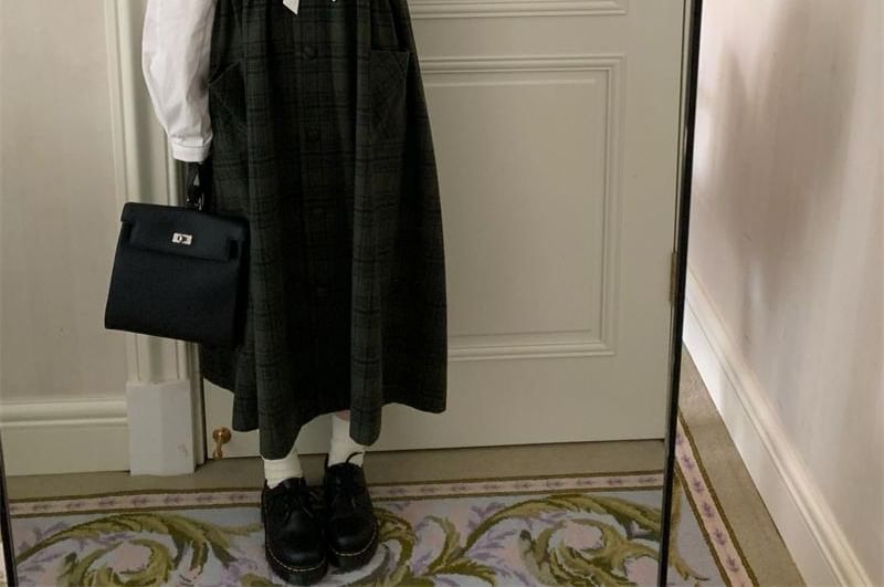 Secolo - Blouse met lange mouwen en strik / Geruite midi-jurk met V-hals en A-lijn