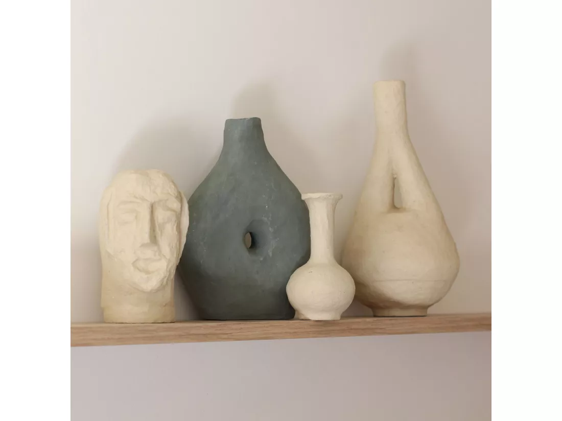 Now's Home - Vase Decoratif En Papier Mache Taupe 12x12x22cm Bayouda
