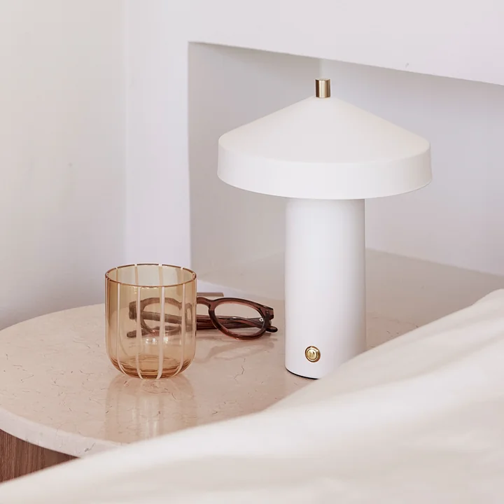 OYOY - Hatto Akku Tischleuchte LED, olive