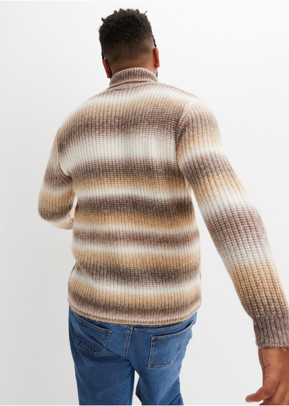 Pull col roulé