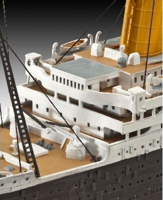 Revell - Rms Titanic Model Skib Byggesæt - 1:700 - 05210