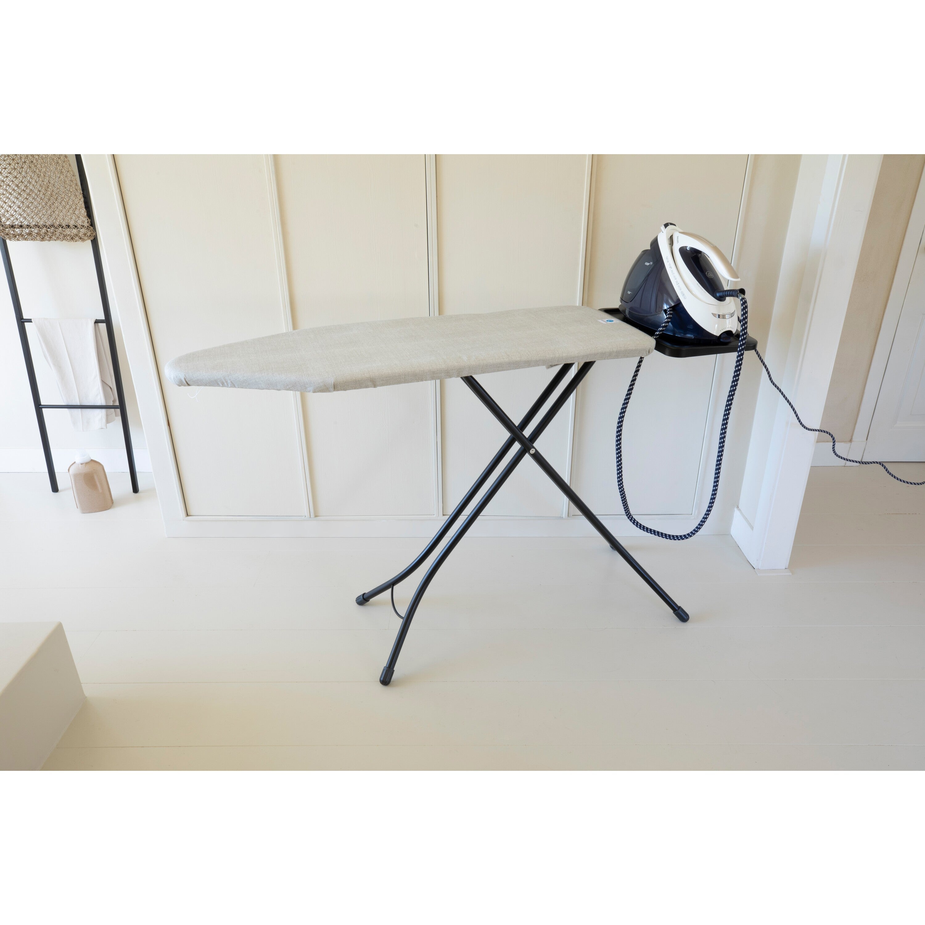 Brabantia Strijkplank C met Stoomunithouder - 124x45 cm